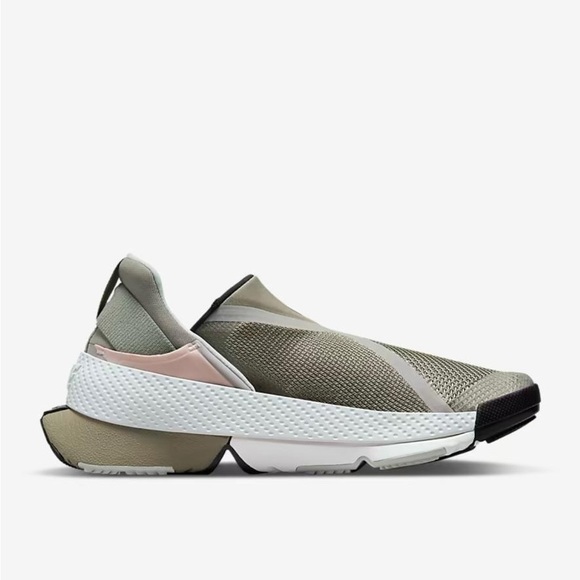 Nike Go FlyEase Light Army M 7.5/ W 9 🌟NEW🌟 - Picture 4 of 8